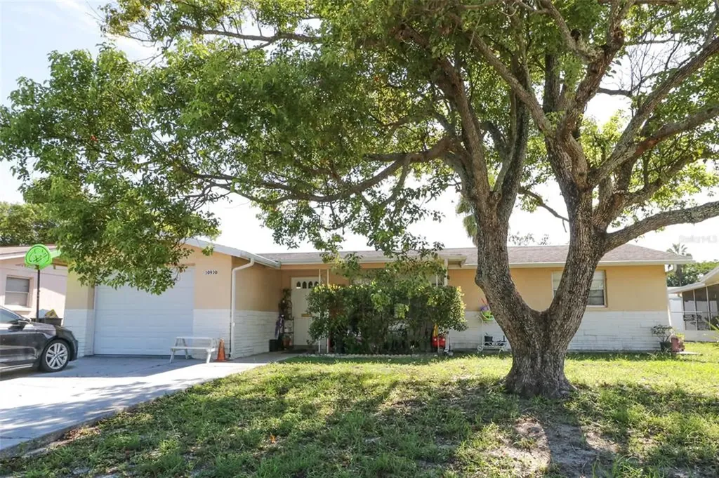 10930 Felsdale Avenue Port Richey FL 34668