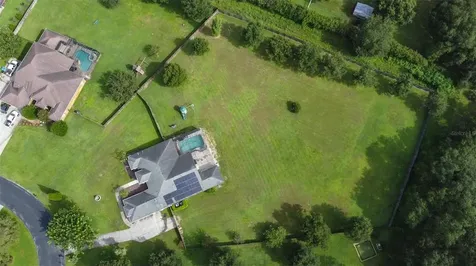 9442 Swift Creek Circle Dover FL 33527