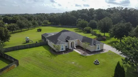 9442 Swift Creek Circle Dover FL 33527