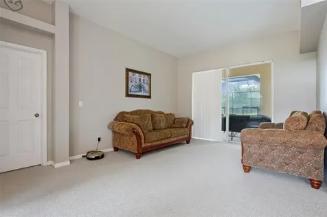 9442 Swift Creek Circle Dover FL 33527