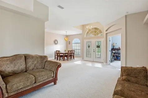 9442 Swift Creek Circle Dover FL 33527