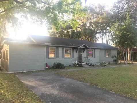 2202 NW 12th Street Gainesville FL 32609