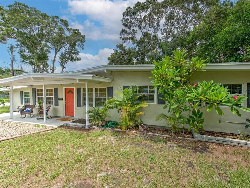 5065 31st Avenue N St Petersburg FL 33710