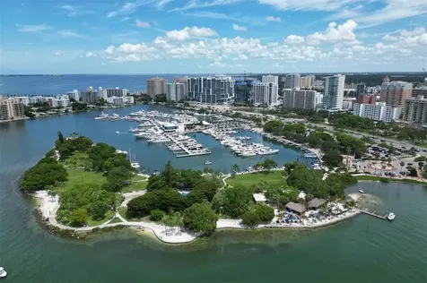2538 Bay Street Sarasota FL 34237