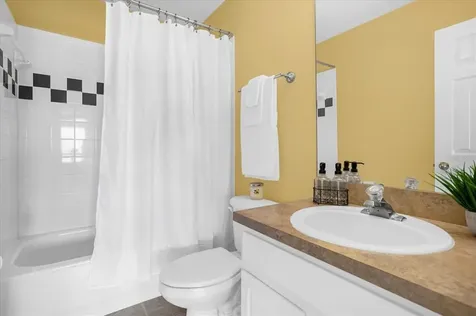 3359 Morelyn Crest Circle Orlando FL 32828