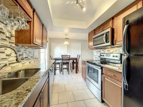 587 Santiago Avenue Orlando FL 32807