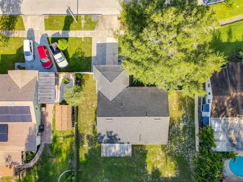 587 Santiago Avenue Orlando FL 32807