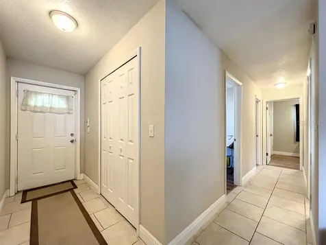 587 Santiago Avenue Orlando FL 32807