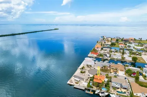 13514 Garris Drive Hudson FL 34667