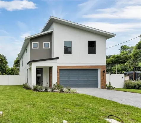 2335 S Brown Avenue Orlando FL 32806
