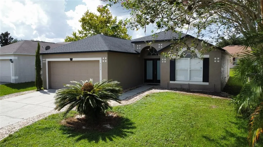 4239 Mendenwood Lane Orlando FL 32826