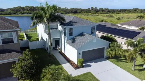 536 19th Street NW Ruskin FL 33570