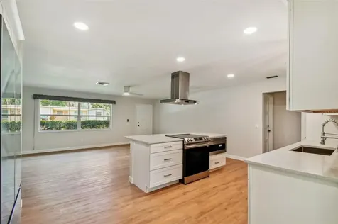 1479 Dartmouth Drive Clearwater FL 33756