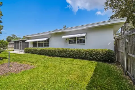 1479 Dartmouth Drive Clearwater FL 33756