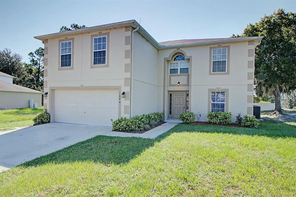 1690 Santee Avenue Deltona FL 32738