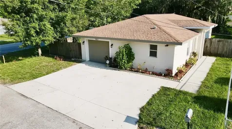 907 28th Avenue Drive E Bradenton FL 34208