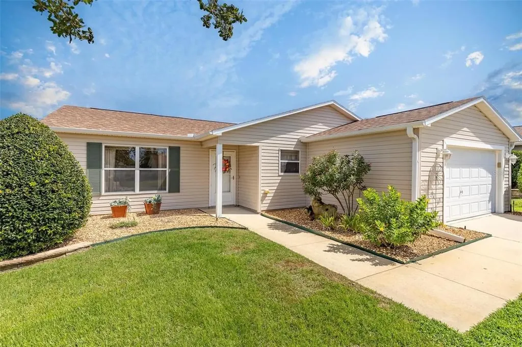 2689 English Ivy Circle The Villages FL 32162