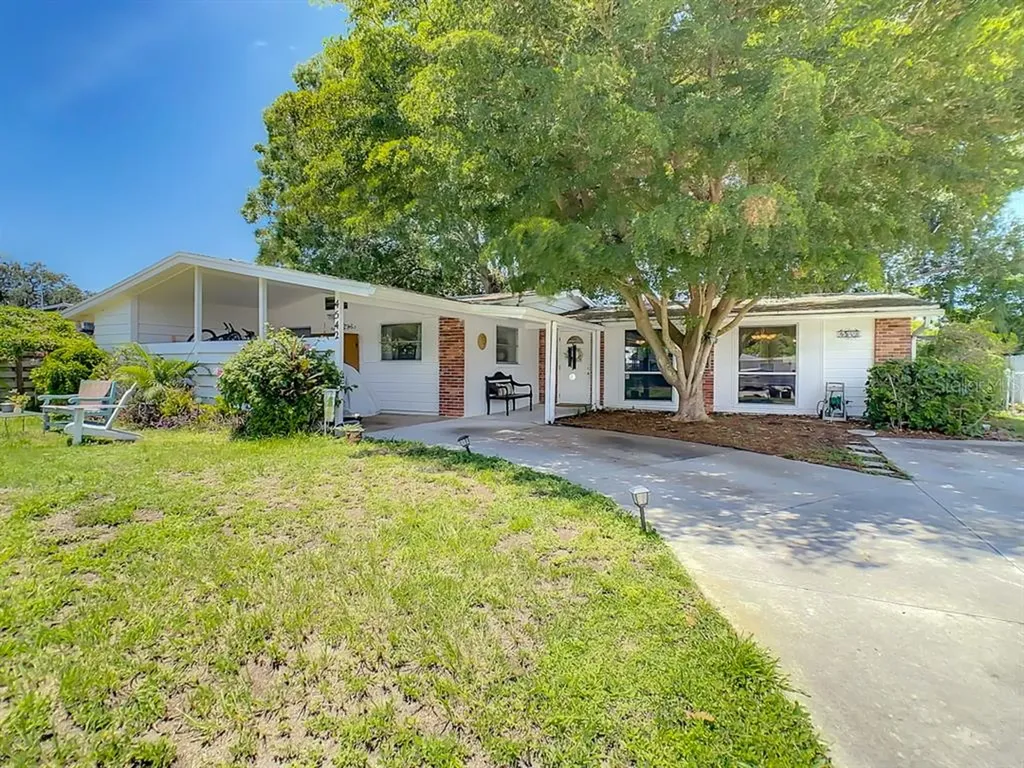 4542 Deer Ridge Place Sarasota FL 34233
