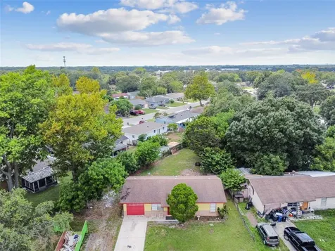 208 67th Street NE Bradenton FL 34208