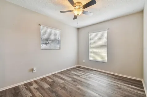 208 67th Street NE Bradenton FL 34208