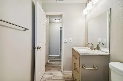 208 67th Street NE Bradenton FL 34208