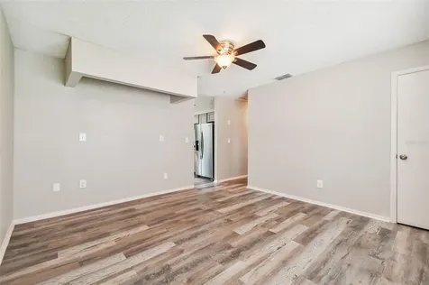 208 67th Street NE Bradenton FL 34208