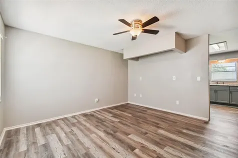 208 67th Street NE Bradenton FL 34208