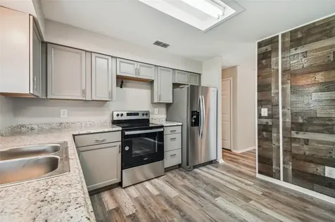 208 67th Street NE Bradenton FL 34208