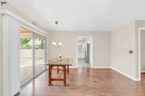 8215 Saragoza Court Orlando FL 32836
