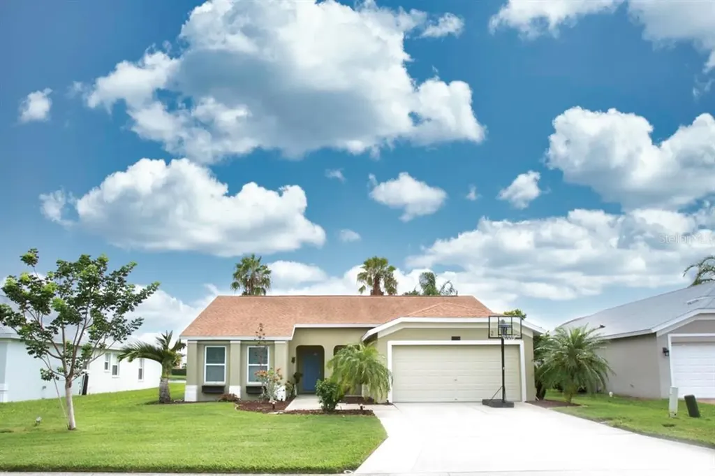 5121 40th Street W Bradenton FL 34210
