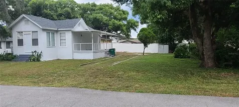 5304 17th Street Zephyrhills FL 33542