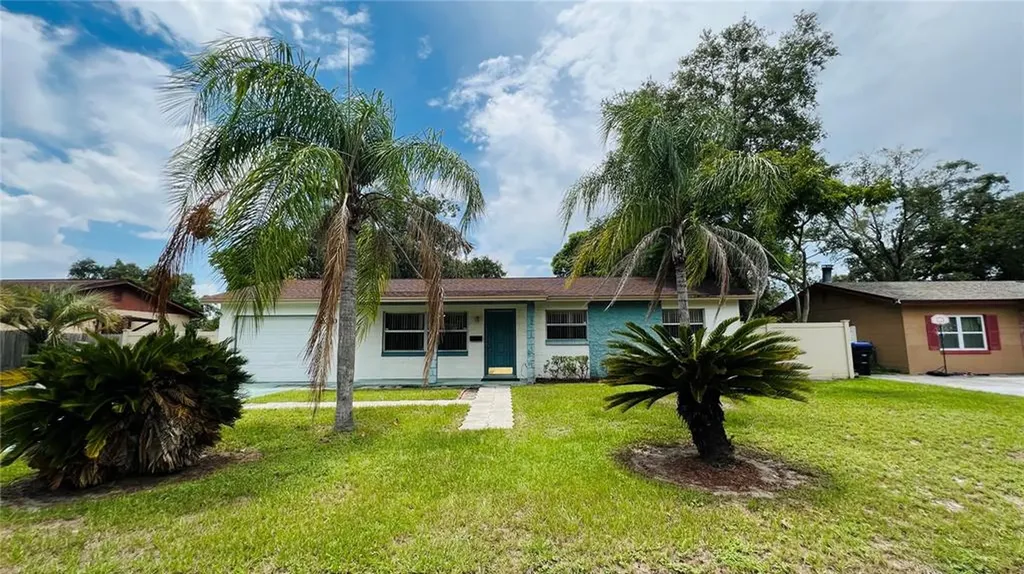 6330 Lorenzo Avenue Orlando FL 32818