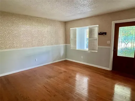4909 N Darby Avenue Tampa FL 33603