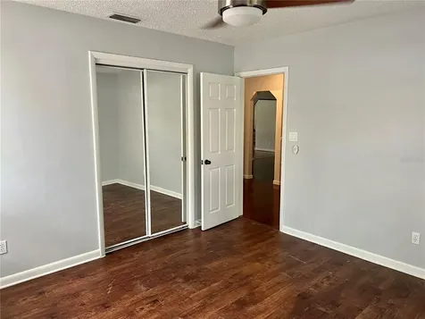 4909 N Darby Avenue Tampa FL 33603