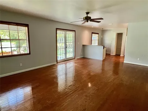 4909 N Darby Avenue Tampa FL 33603