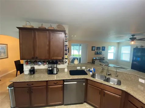 3722 Umbrella Court Tavares FL 32778