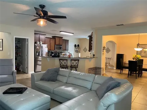 3722 Umbrella Court Tavares FL 32778