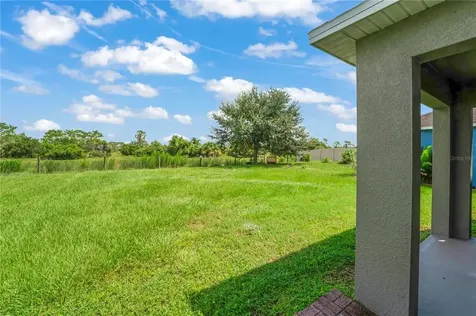 7704 Maroon Peak Drive Ruskin FL 33573