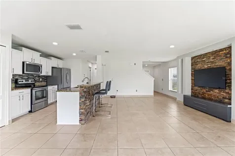 7704 Maroon Peak Drive Ruskin FL 33573