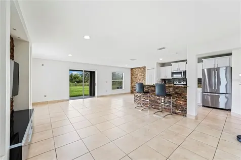 7704 Maroon Peak Drive Ruskin FL 33573