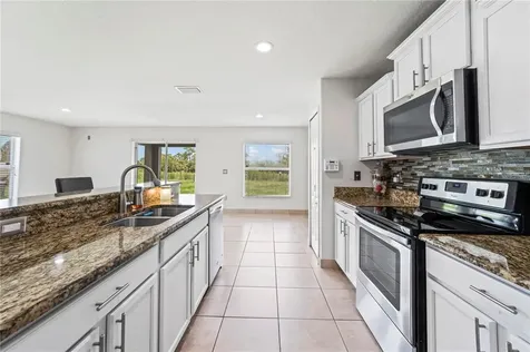 7704 Maroon Peak Drive Ruskin FL 33573