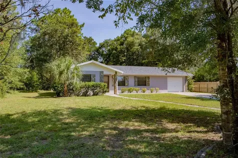 18993 SW 109th Street Dunnellon FL 34432