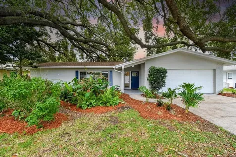 1943 Jeffords Street Clearwater FL 33764