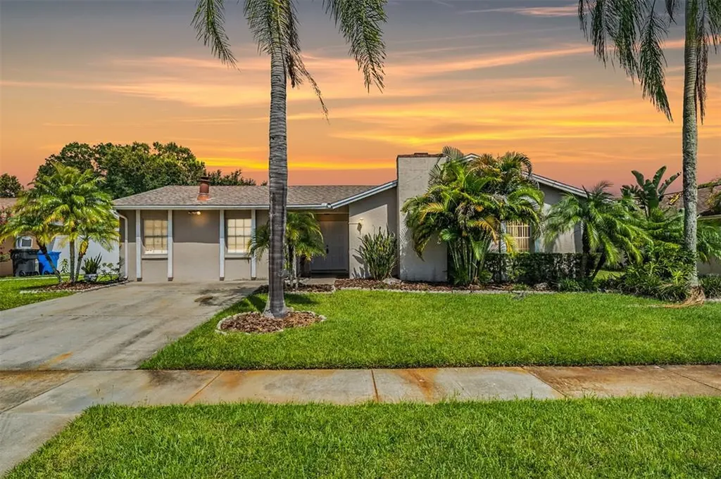 7015 Danewood Court Tampa FL 33615