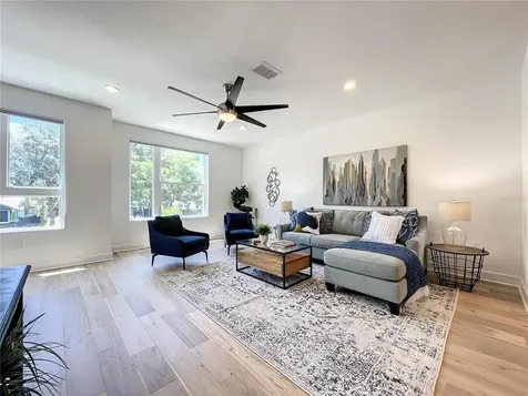 2645 1st Avenue N St Petersburg FL 33713