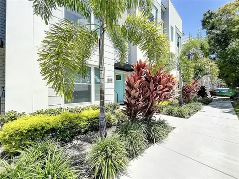 2645 1st Avenue N St Petersburg FL 33713