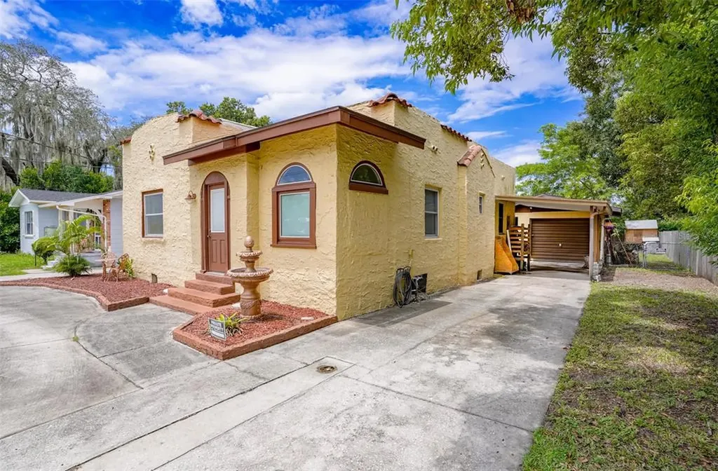1852 E Fern Road Lakeland FL 33801