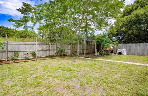 1852 E Fern Road Lakeland FL 33801