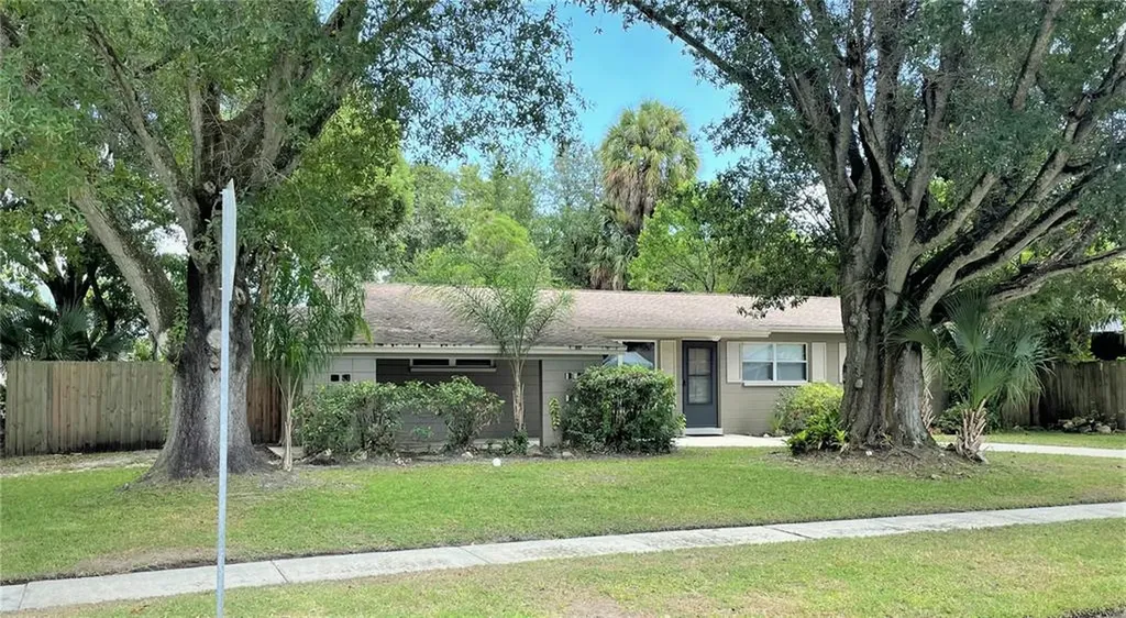 6902 Limestone Lane Tampa FL 33619