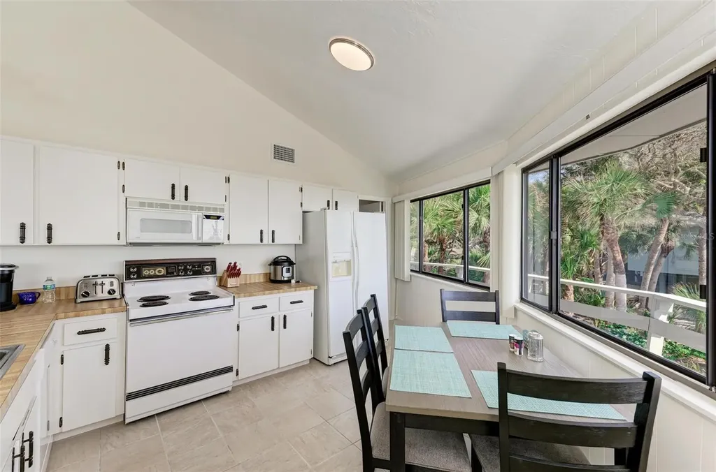 6590 Manasota Key Road Englewood FL 34223